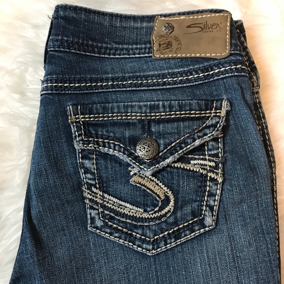 Silver Jeans Denim - 🎉HOST PICK🎉 Silver Jeans | Suki Flap Bootcut 10P